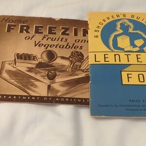 Vtg Cook Books Set Of 2
